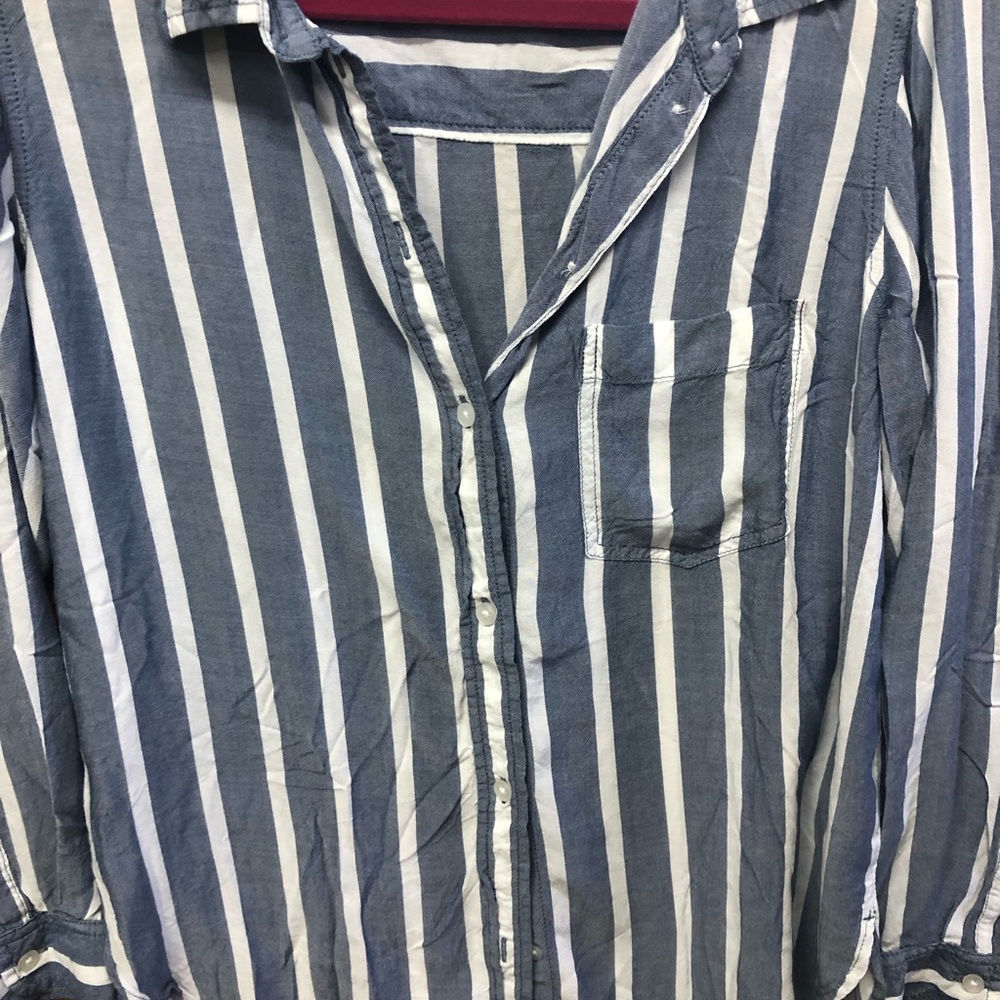American Eagle size small striped button top - Picture 5 of 8